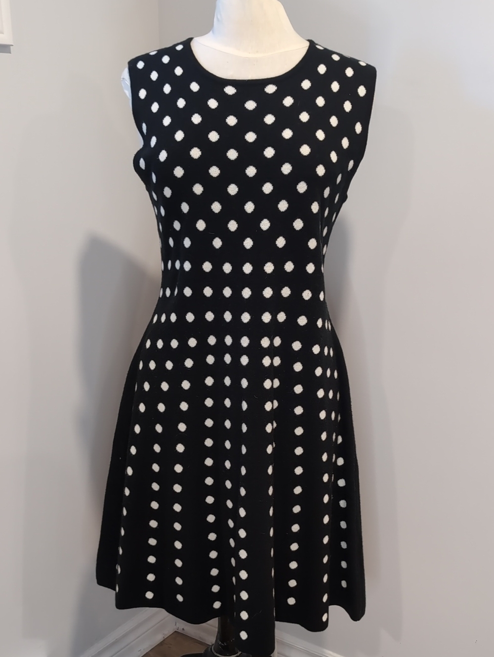 Betsey Johnson Black and White Polka Dot Sleeveless Fit & Flare Dress Size Large